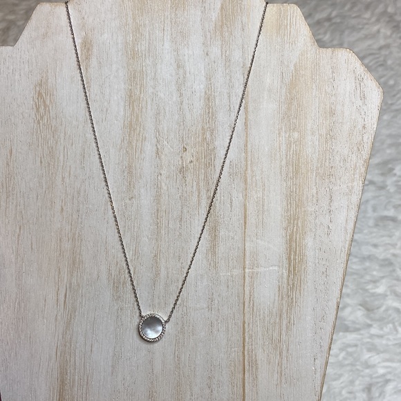 Silver Rhinestone Mother Of Pearl Circular Adjustable Necklace - Picture 3 of 7